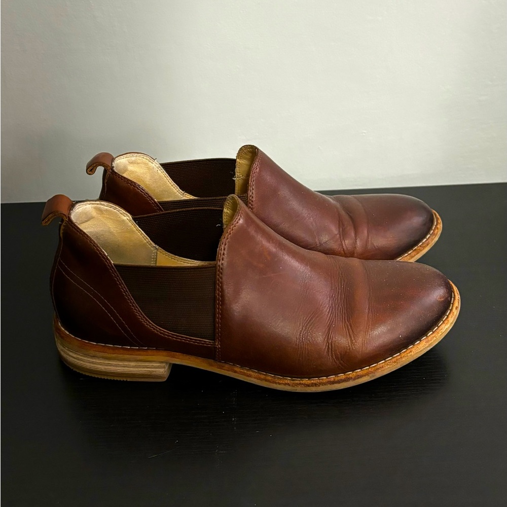 Clark’s Clarkwell Demi Ankle Boot in Brown Leather 7.5 US Women Size